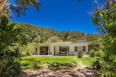 Susans Beach House - Surfers Gold Coast 1