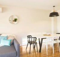 New Designer Home  Parking  Close to Airport - Surfers Gold Coast