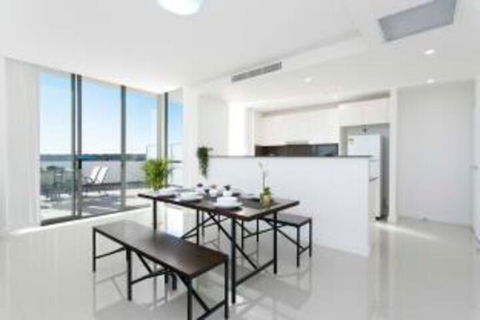 Palatial Penthouse Apartment Phenomenal Views - Surfers Gold Coast 3