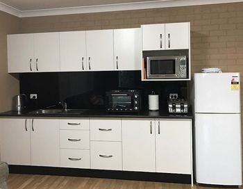 Eemnes Park Estate - Surfers Gold Coast 1