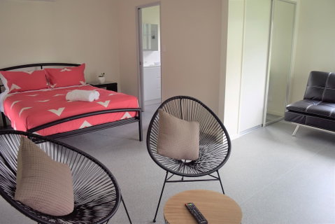 Daintree Peaks ECO Stays - Surfers Gold Coast 4