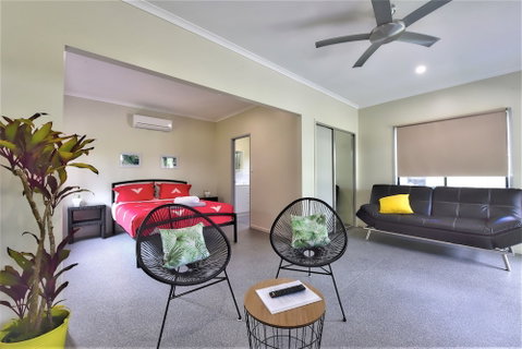 Daintree Peaks ECO Stays - Surfers Gold Coast 3