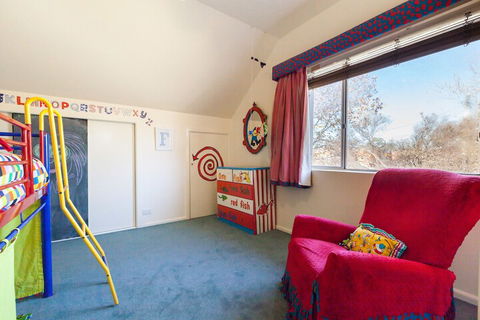 KELLY, 3BDR Northcote House - Surfers Gold Coast 4