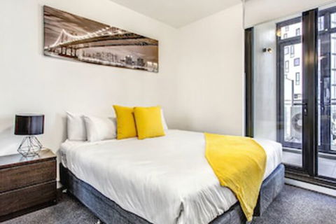 MJ Shortstay Bank Apartments - Surfers Gold Coast 3