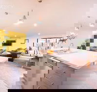 Euphoria House - Surfers Gold Coast