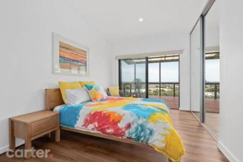Encounter Beach House With Stunning Views - Surfers Gold Coast 6