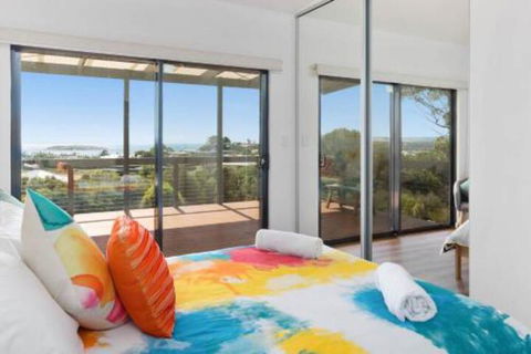 Encounter Beach House With Stunning Views - Surfers Gold Coast 5