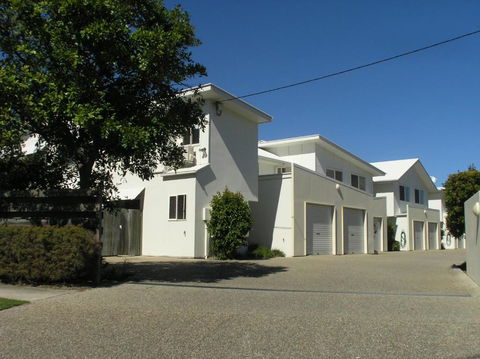Unit 9 Marcoola Shores 1 Flindersia Street Marcoola 500 BOND LINEN INCLUDED - Surfers Gold Coast 5