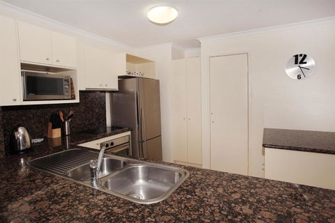 Unit 9 Marcoola Shores 1 Flindersia Street Marcoola 500 BOND LINEN INCLUDED - Surfers Gold Coast 3