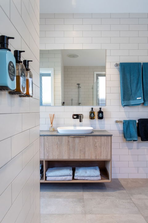 Yallingup Beach Home - Surfers Gold Coast 6