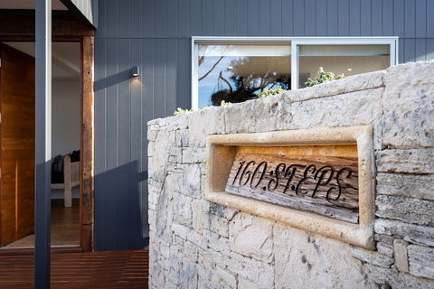 Yallingup Beach Home - Surfers Gold Coast 1