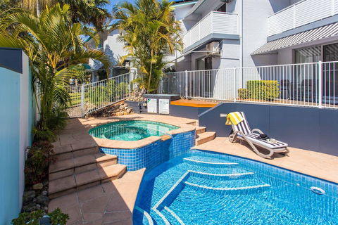 Blueys Motel - Surfers Gold Coast 2