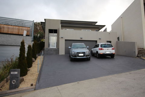 Sunny Sandy Bay Apartment - Surfers Gold Coast 5