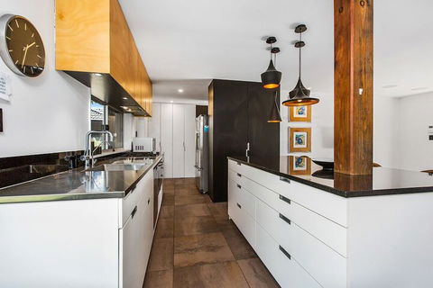 CABARITA BEACH HOUSE 53 - Surfers Gold Coast 3