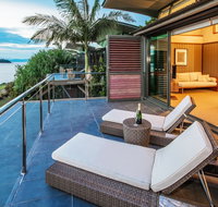 6 Yacht Club Oceanfront House On Marina Deluxe 4 Bedroom With 2 Golf Buggies - Surfers Gold Coast