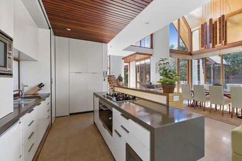 Kingscliff Balinese Beachfront Retreat - Surfers Gold Coast 2