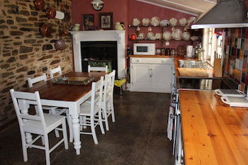 Hillside Cottage - Surfers Gold Coast 0