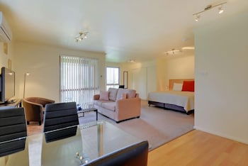 Aloft Boutique Accommodation - Surfers Gold Coast 1