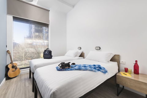 Hostel G - Surfers Gold Coast 6