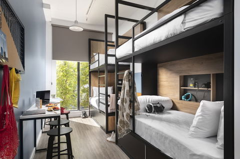 Hostel G - Surfers Gold Coast 3