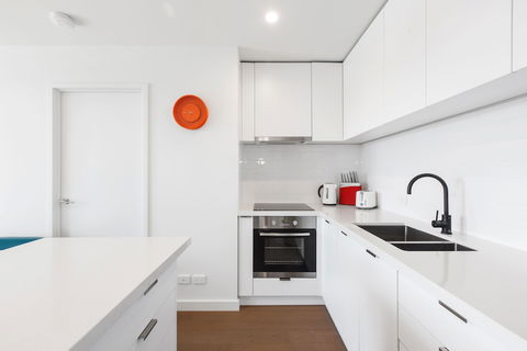 Ilixir Apartments By Ready Set Host - Surfers Gold Coast 6