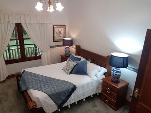 Brigadoon B & B - Surfers Gold Coast 4