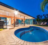 Seaside Hideaway - Hideaway Bay - Surfers Gold Coast