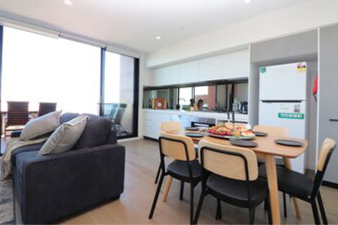 Queen Of Northcote Views Rejuvenate Stays - Surfers Gold Coast 0