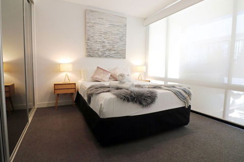 Queen Of Northcote Views Rejuvenate Stays - Surfers Gold Coast 2