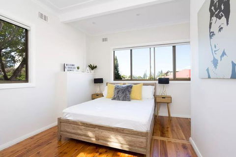 EJ Homes At The Entrance - Surfers Gold Coast 4