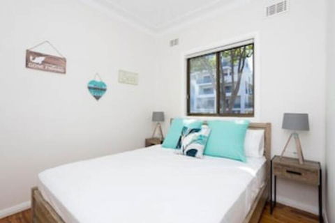 EJ Homes At The Entrance - Surfers Gold Coast 2