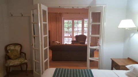 Two Sisters Chalets - Surfers Gold Coast 5