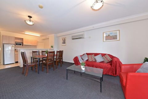 East Perth 2 X 1 Trendy Apartment - Surfers Gold Coast 2