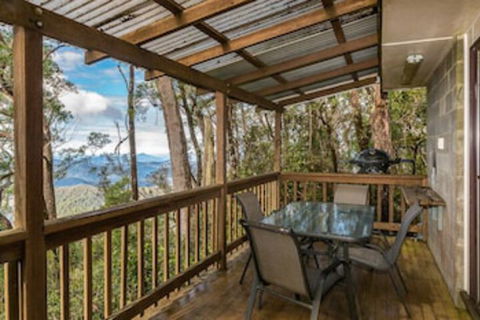 The Chalet - Surfers Gold Coast 0