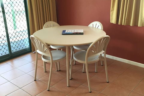 NRMA Bowen Beachfront Holiday Park - Surfers Gold Coast 4