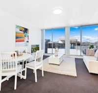 Contemporary Apartment Living - Surfers Gold Coast