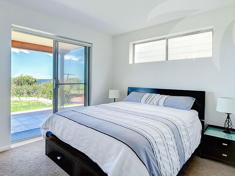 Blueys Bliss 2 - Surfers Gold Coast 1