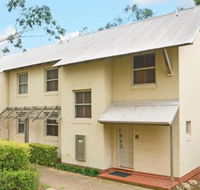 Villa Executive 2br Rose Resort Condo located within Cypress Lakes Resort nothing is more central - Surfers Gold Coast
