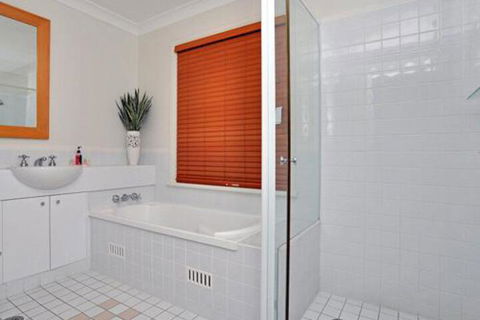 Villa Executive 2br Valley Views Resort Condo Located Within Cypress Lakes Resort (nothing Is More Central) - Surfers Gold Coast 4