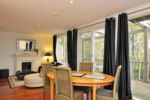 Villa Executive 2br Valley Views Resort Condo Located Within Cypress Lakes Resort (nothing Is More Central) - Surfers Gold Coast 1