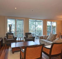 Villa 3br Vista Resort Condo located within Cypress Lakes Resort nothing is more central - Surfers Gold Coast