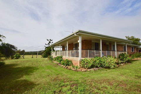 Country Breeze Farm Stay - Surfers Gold Coast 7