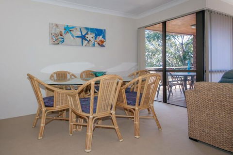 Kamilaroi Unit 6, 58-60 Magnus Street - Surfers Gold Coast 4