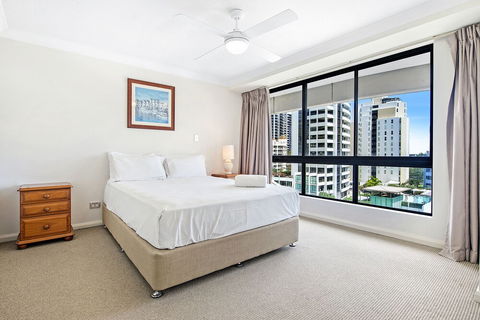Victoria Square Apartment Broadbeach Level 9 - Surfers Gold Coast 2