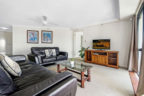 Victoria Square Apartment Broadbeach Level 9 - Surfers Gold Coast 4