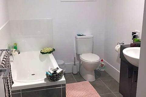 Yandina House - Surfers Gold Coast 0