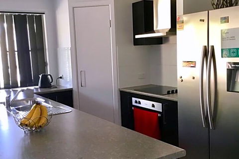 Yandina House - Surfers Gold Coast 2