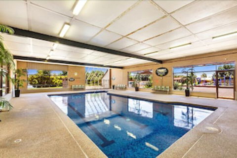 Lakeside Country Club - Numurkah - Surfers Gold Coast 1
