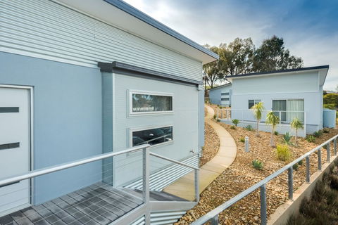 Albury Yalandra Apartment 5 - Surfers Gold Coast 0
