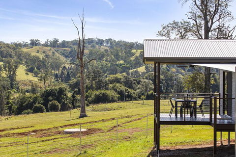 Valley Cabins By The Creek - Surfers Gold Coast 4